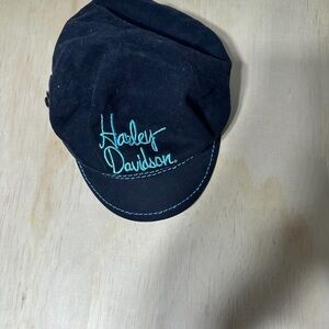 Harley Davidson Stitched Short Bill Hat Black Cap Biker Size Small Women’s VTG